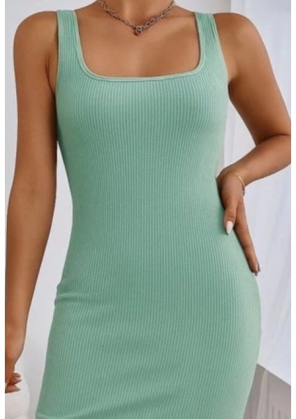 Kadın Askılı Kare Yaka Yandan Yırtmaçlı Midi Kaşkorse Elbise