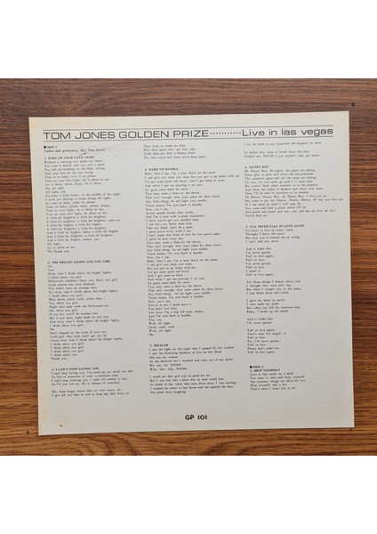 Tom Jones – Live In Las Vegas fırsatları