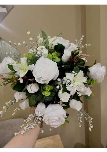 Dolu Beyaz Gelin Arabası Süs Çiçeği