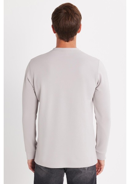 Erkek Standart Fit Pamuklu Bisiklet Yaka Şardonlu Baskılı Açık Gri Sweatshirt indirimleri