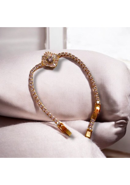 Kare Full Taşlı Su Yolu Klipsli Çelik Bileklik