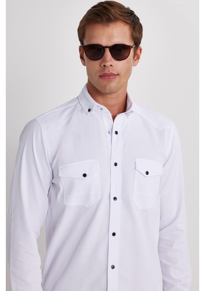 Erkek Regular Fit Rahat Kesim Çift Cepli Spor Yaka Denim kırık Beyaz Gömlek