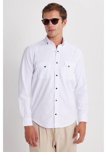 Erkek Regular Fit Rahat Kesim Çift Cepli Spor Yaka Denim kırık Beyaz Gömlek fırsatları
