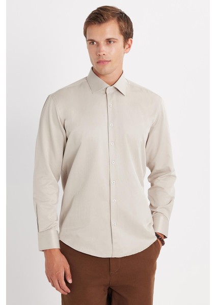Erkek Regular Fit Klasik Kesim Pamuklu Düz Bej Gömlek fırsatları