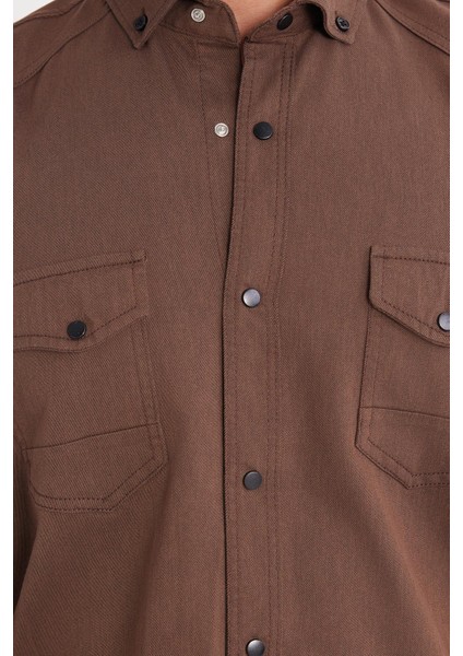 Erkek Regular Fit Rahat Kesim Çift Cepli Spor Yaka Denim kahverengi Gömlek modelleri