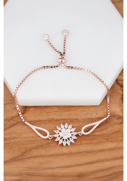 Zirkon Taşlı Rose Çiçek Sedef Gümüş Bayan Bileklik