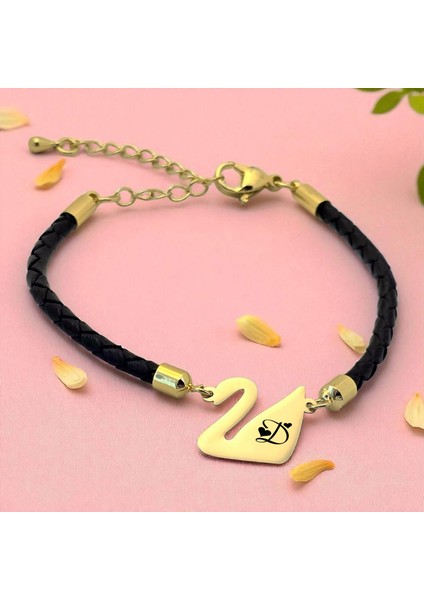 14 Ayar Altın Plakalı D Harfine Özel Kuğu Kuşu Motifli Doğal Siyah Derili Hediye BILEKLIK-606HARF fiyatları