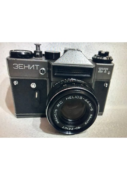 Zenit Et Filmli Fotoğraf Makinası - Sorunsuz Çalışır Durumda fiyatları