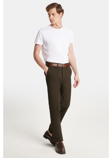 Erkek Regular Fit Chino Esnek Yandan Cepli Önü Fermuarlı Pamuklu Dokulu haki Pantolon modelleri