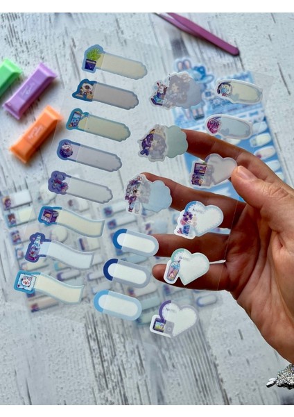 Kawaii Karakterli Mavi 4 Yaprak 92 Adet Şeffaf Koruma Katmanlı Su Geçirmez Okul İsim Etiketi / Sticker / Çıkartma / Bant fiyatları
