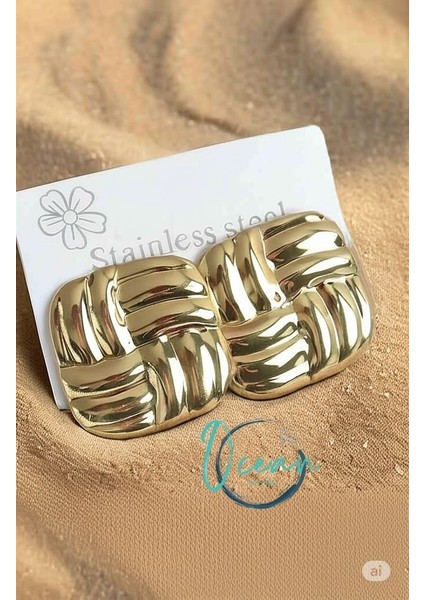 Çelik Gold Renk Işlemeli Kare Plaka Model Kadın Küpe indirimleri