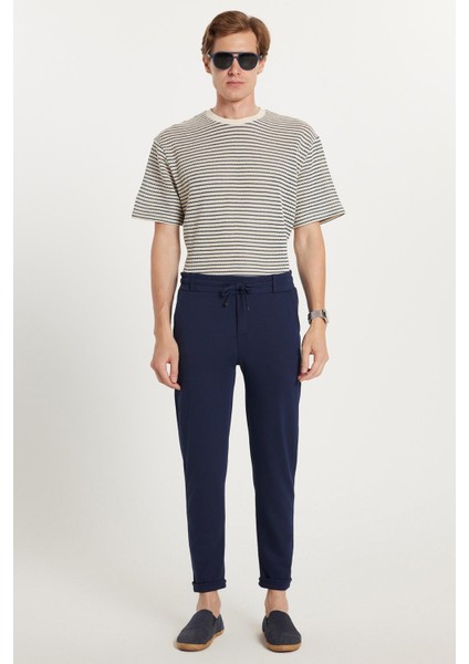 Erkek Slim Fit Pamuklu Beli Bağlamalı Yan Cepli Katlamalı Paça Jogger Lacivert Pantolon fırsatları