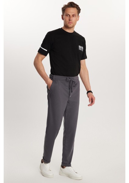 Erkek Slim Fit Pamuklu Beli Bağlamalı Yan Cepli Katlamalı Paça Jogger Antrasit Pantolon fırsatları