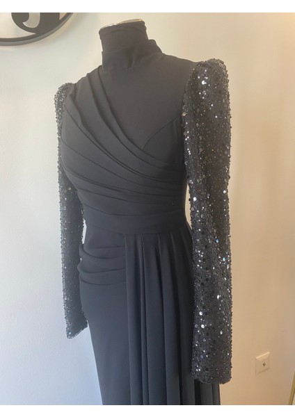 Krep Kolları Işleme Detaylı Abiye Elbise Siyah modelleri