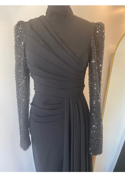 Krep Kolları Işleme Detaylı Abiye Elbise Siyah fırsatları