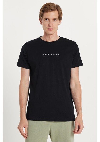 Erkek Slim Fit Dar Kesim %100 Pamuk Yumuşak Dokulu Baskılı Siyah Bisiklet Yaka Tişört