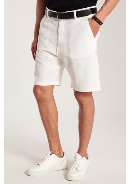 Erkek Regular Rahat Kesim Yandan Cepli Fermuarlı Bermuda Beyaz Şort