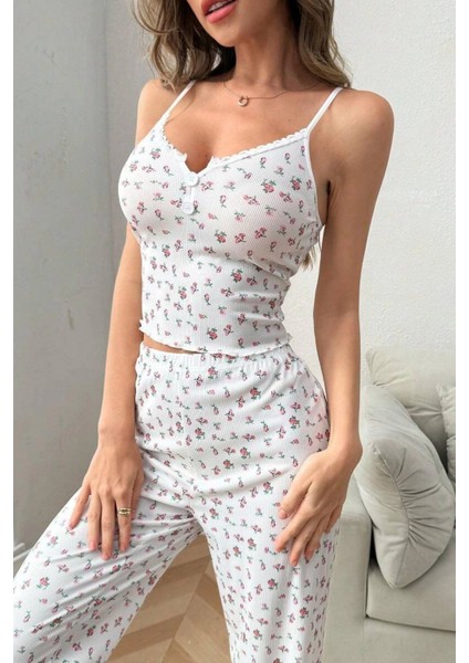 Ekru Yaz Romantizmi Askılı Pijama Takımı 7359 fırsatları