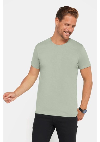 Erkek Slim Fit Dar Kesim Pamuklu Yumuşak Doku Likralı Esnek Kumaş Yeşil Bisiklet Yaka Tişört fiyatları