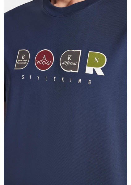 Relax Fit Rahat Kesim Pamuklu Ön Baskı Detaylı Bisiklet Yaka Lacivert Erkek Tişört modelleri