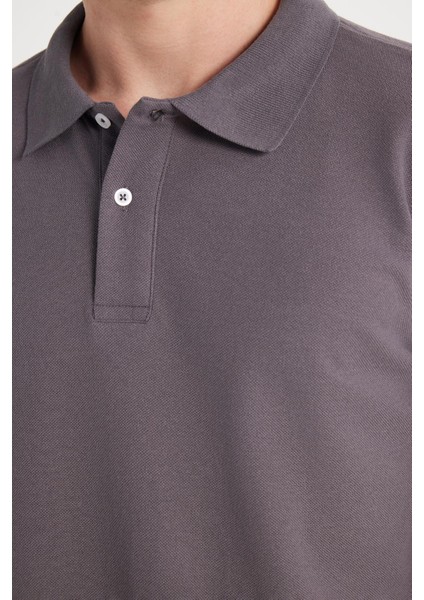 Erkek Regular Fit Klasik Kesim Pamuklu Yumuşak Dokulu Serin Tutan Kumaş Düz Gri Polo Yaka Tişört modelleri