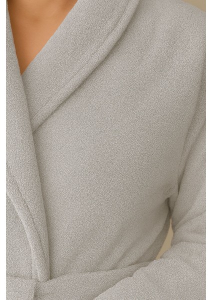 Nevin Modeli Bornoz Takımı – %100 Pamuk Bornoz ve 50X90 Yüz Havlusu fırsatları