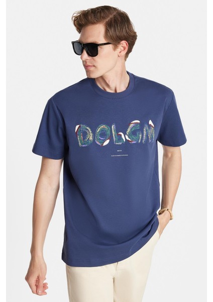 Relax Fit Rahat Kesim Pamuklu Ön Baskı ve Nakış Detaylı Bisiklet Yaka Indigo Erkek Tişört