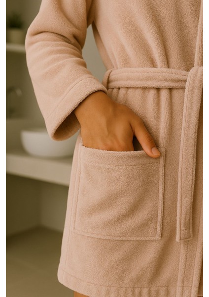 Nevin Modeli Bornoz Takımı – %100 Pamuk Bornoz ve 50X90 Yüz Havlusu