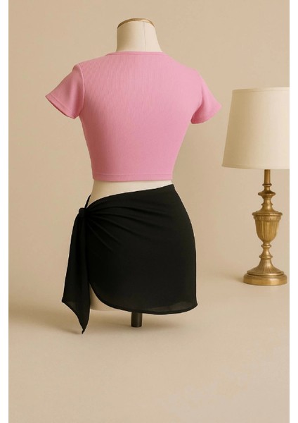 Kadın Pembe Yarım Kol Crop ve Siyah Pareo 2'li Set
