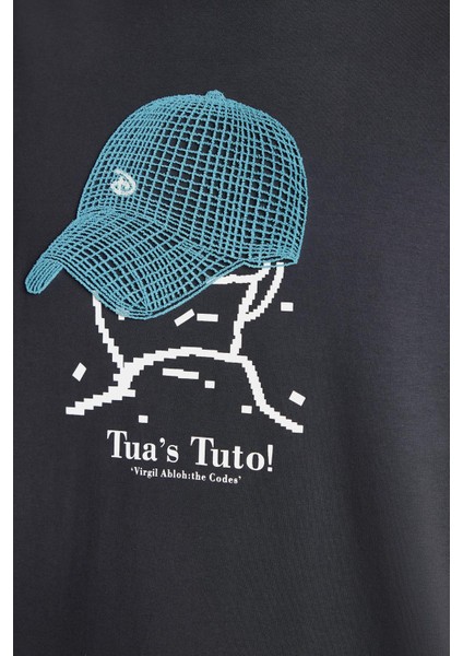 Relax Fit Rahat Kesim Pamuklu Ön Baskı ve Nakış Detaylı Bisiklet Yaka antrasit Erkek Tişört modelleri