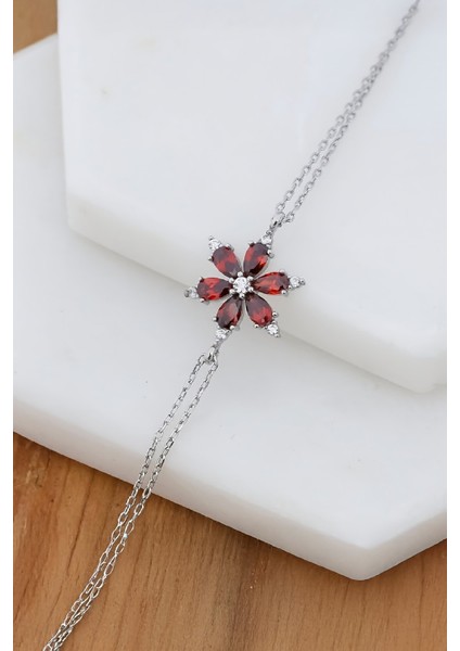 Kırmızı Zirkon Taşlı Rodyumlu Gümüş Lotus Bayan Bileklik fiyatları