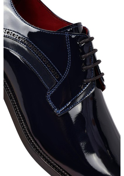 Erkek Lacivert Bağcıklı Rugan Deri Klasik Ayakkabı 25WFD603016