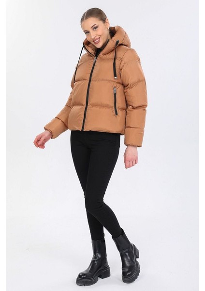 Kadın Bisküvi Kapüşonlu Şişme Mont 5009 modelleri