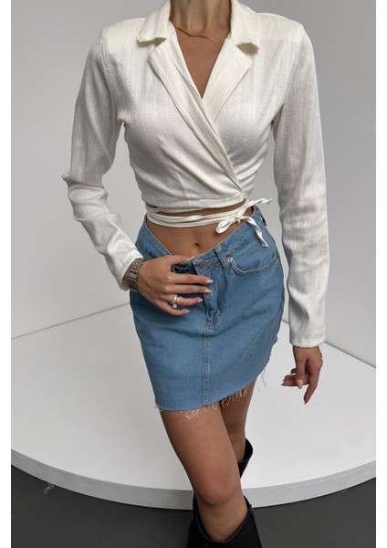 Gömlek Yaka Beli Bağlamalı Crop Bluz fırsatları