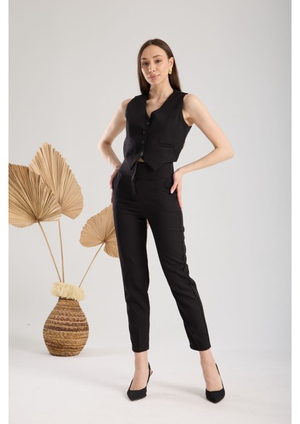 Yüksel Bel Dar Paça Toparlayıcı Kumaş Pantolon