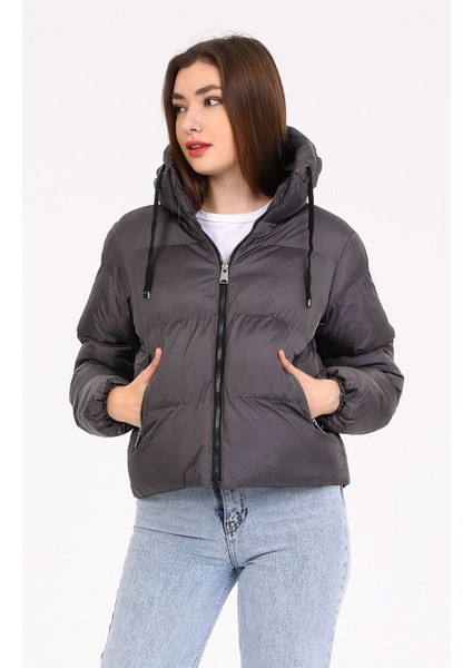 Kadın Füme Kapüşonlu Şişme Mont 5009 indirimleri