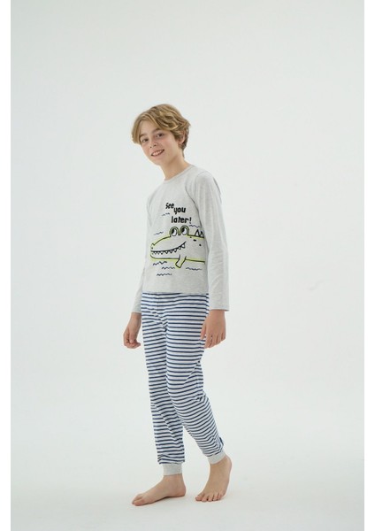 8940 Erkek Ç. Baskılı Pijama Takım fiyatları