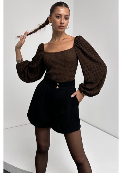 Kare Yaka Balon Kol Bluz