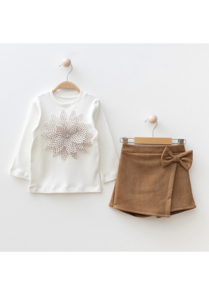 Çiçek Aksesuarlı Şort Etekli Kız Çocuk Takım
