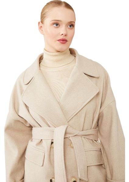 Kruvaze Yaka Kaşe Kaban LEV.570038 modelleri