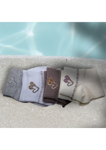 4 Çift Nakışlı Dikişsiz Bayan Çorap