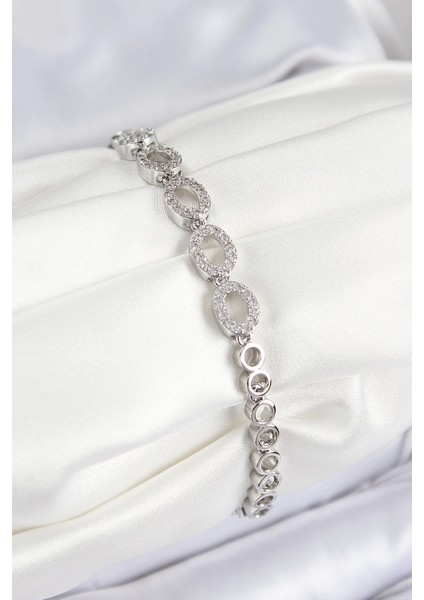 Bfs Pirinç Zirkon Taşlı Oval Model Gümüş Renk Kadın Bileklik