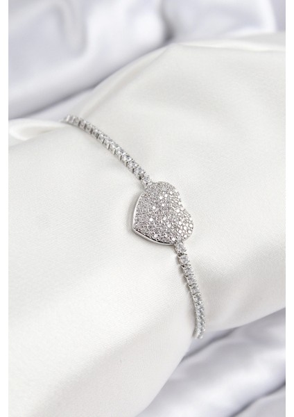 Bfs Pirinç Zirkon Taşlı Kalp Model Gümüş Renk Asansörlü Kadın Bileklik