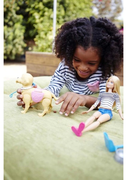Bfs DWJ68 Barbie ve Köpeği Tuvalet Eğitiminde indirimleri