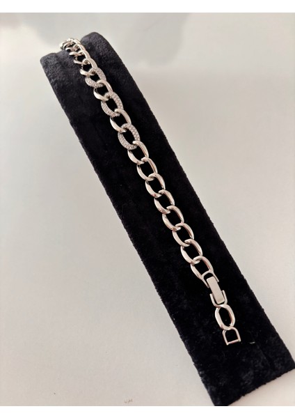 Gümüş Renk Paslanmaz Çelik Taş Detaylı Kalın Zincir Bileklik – Dayanıklı ve Şık fiyatları