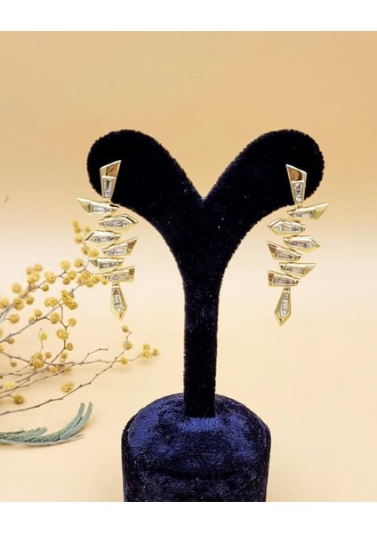 Baget Taş Geometrik Gold Küpe indirimleri