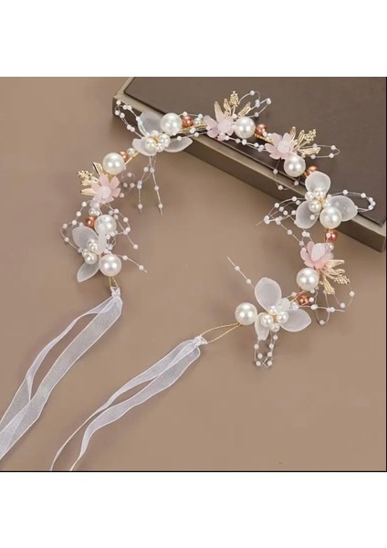 Pembe Çiçekli Saç Aksesuarı