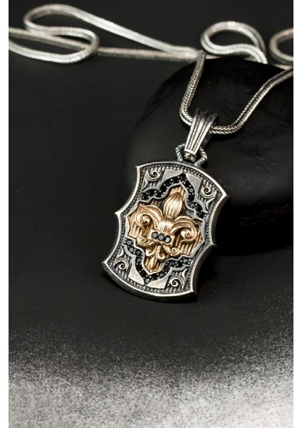 Özel Tasarım Vintage Asaletin Simgesi Zambak Erkek Gümüş Kolye