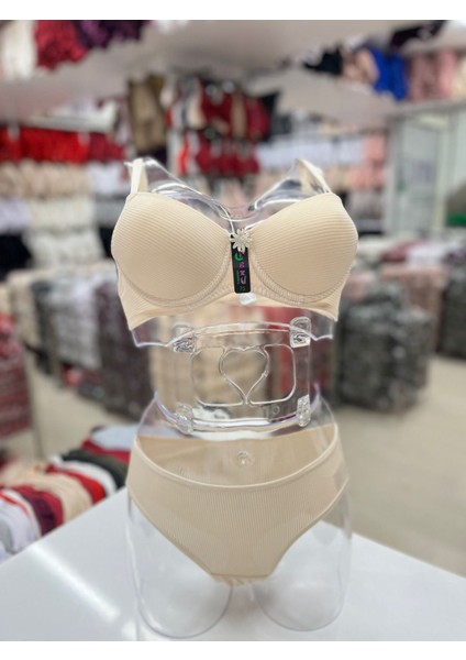 Iç Giyim Ebru Desteksiz Silikonlu Fitilli Sütyen ve Külot Takım (Sütyen Yıkama Topu Hediyeli)