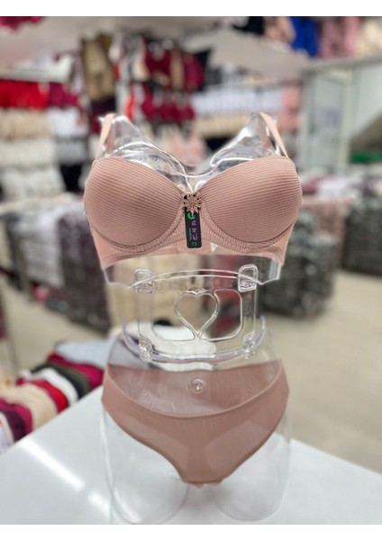 Iç Giyim Ebru Destekli Silikonlu Fitilli Sütyen ve Külot Takım (Sütyen Yıkama Topu Hediyeli)
